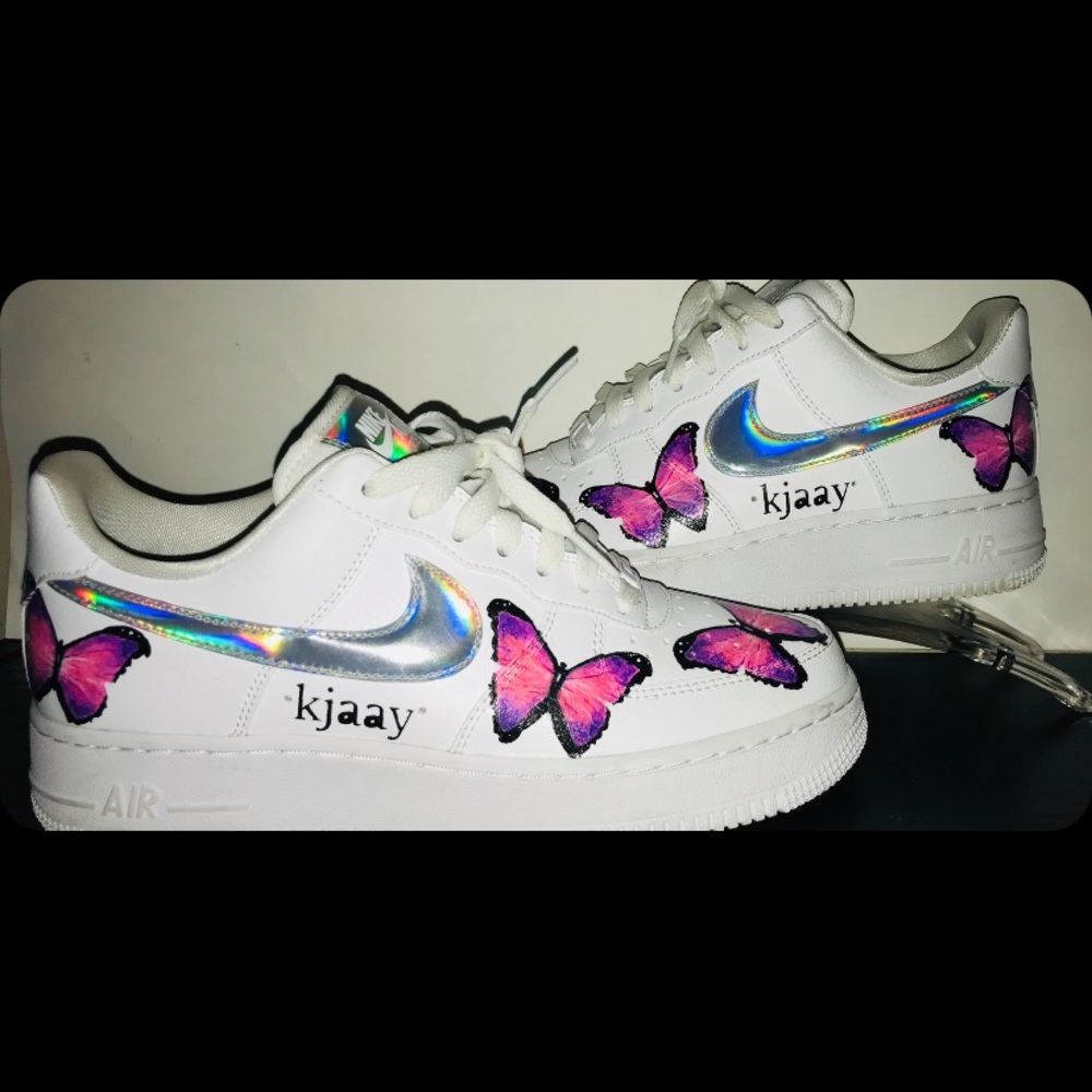 Custom shoes